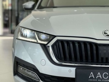Skoda Octavia IV Kombi 2.0 TDI 150KM 2023 Skoda Octavia Style Kamera cofania CarPlayAndroid Auto Podgrzewane fote, zdjęcie 38