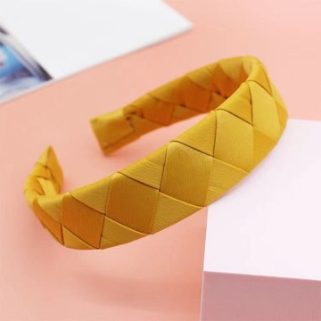 Плетеная атласная повязка для волос