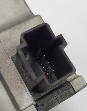 UZAMČENÍ ŘÍDÍCÍ JAGUAR S-TYPE XR83-3K772-AG