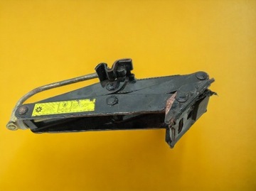 НАБОР АВТОМОБИЛЬНЫХ РЫЧАГОВ ПРЕДУПРЕЖДАЮЩИЙ ТРЕУГОЛЬНИК