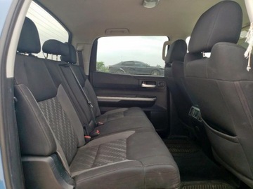 Toyota Tundra II 2021 Toyota Tundra Crewmax SR5 2021 5.7l 5.7 Benzyna 381KM, zdjęcie 10