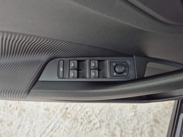 Skoda Scala Hatchback Facelifting 1.0 TSI 115KM 2025 Skoda Scala Monte Carlo 1.0 TSI 115KM automat DSG, zdjęcie 14