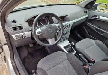 Opel Astra H Hatchback 5d 1.4 TWINPORT ecoFLEX 90KM 2009 Opel Astra 1,41-Wlasciciel5DrzwiKlima 1.4 Benzyna 90KM, zdjęcie 18