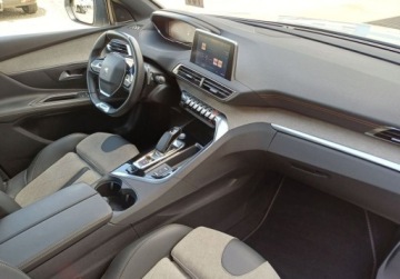 Peugeot 3008 II Plug-In Hybrid HYbrid4 300 PHEV 300KM 2020 Peugeot 3008 136 1.6 Hybrid4 PHEV GT PACK 300 KM 4x4 AUTOMAT I wl. FV23, zdjęcie 14