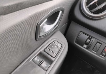 Renault Clio IV Grandtour  1.5 dCi 90KM 2016 Renault Clio 2016r, 1.5 DCI. Lekko uszkodzony tyl. Jezdzi. 1.5 Diesel, zdjęcie 9