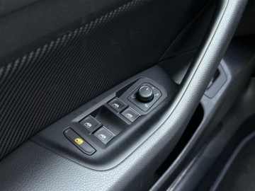 Volkswagen Arteon Shooting Brake R 2.0 TSI 320KM 2023 Volkswagen Arteon 2.0TSI 320KM 4X4 R DSG l DCC, AC, zdjęcie 17