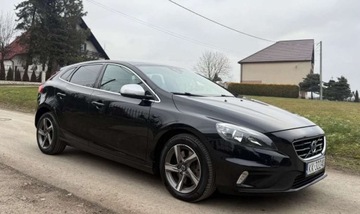 Volvo V40 II Cross Country 2.0 D4 DRIVE-E 190KM 2014 Volvo V40 Volvo V40 D4 RDesign 2.0 Diesel 190KM