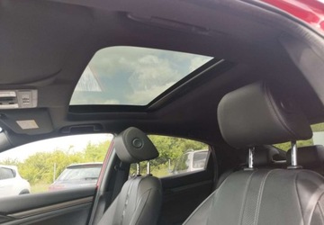 Honda Civic X Hatchback 5d 1.5 VTEC Turbo 182KM 2018 Honda Civic Honda Civic X 1.5T pelna opcja 1.5 Benzyna 182KM, zdjęcie 29