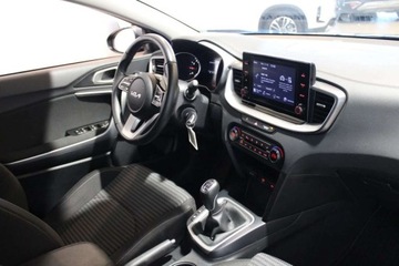 Kia Ceed III Kombi Facelifting 1.5 T-GDI 160KM 2023 Kia Ceed Rozne Kolory Kombi 1,5 T M 160 KM Salon PL 1.5 Benzyna 160KM, zdjęcie 2