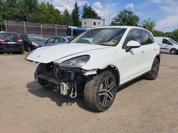 Porsche Cayenne II SUV 3.6 V6 300KM 2012 Porsche Cayenne Standard 3.6 benzyna 300 KM 2012r