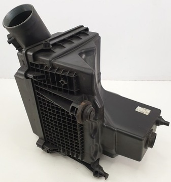 POUZDRO FILTRU FREELANDER II 2.2 TD4 6G92-9600-BF
