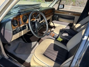 Rolls-Royce 1985 Rolls-Royce Silver Spirit 1985 6.8l 6.8 Benzyna 218KM, zdjęcie 7