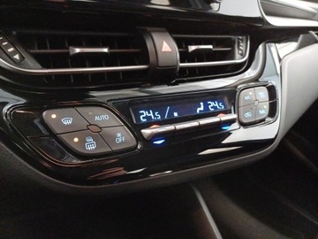 Toyota C-HR I Crossover Facelifting 1.8 Hybrid 122KM 2023 Toyota C-HR 1.8 Hybrid GPF Comfort 1.8 Hybrid GPF, zdjęcie 24