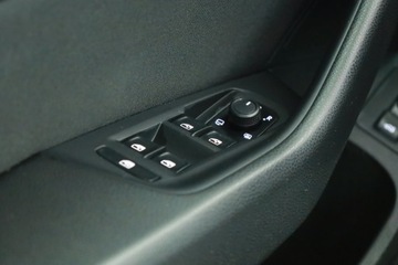 Volkswagen Passat B8 Limousine 1.8 TSI BlueMotion Technology 180KM 2017 VW Passat 1.8 TSI, Salon Polska, VAT 23%, Navi, zdjęcie 15