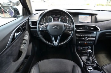 Infiniti Q30 1.6T 122KM 2016 JAK NOWE 1.6B SERWIS NAVI GRZ.FOTELE LED KAMERA 360C SKÓRA+ALCANTARA GWAR, zdjęcie 24