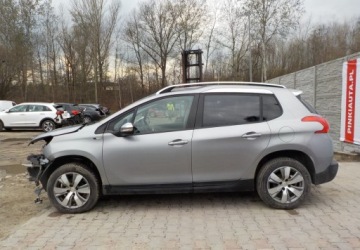 Peugeot 2008 I SUV Facelifting 1.2 PureTech 82KM 2016 Peugeot 2008 Okazja 1.2 Benzyna 82KM, zdjęcie 10