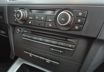 BMW Seria 3 E90-91-92-93 Touring E91 2.0 318d 143KM 2010 BMW Seria 3 2,0 143 KM M-Pakiet Nowy Rozrzad Kamera PDC Xenon Navi, zdjęcie 15