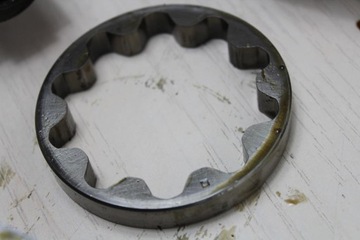 BMW R1100 RS МАСЛЯНЫЙ НАСОС 1340290