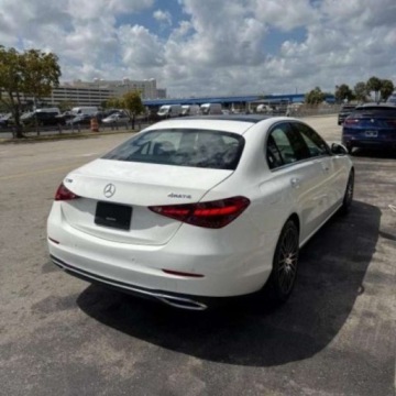 Mercedes Klasa C W206 2024 Mercedes-Benz Klasa C 2024r., 4x4, 2.0L 2.0 Hybryda 255KM, zdjęcie 2