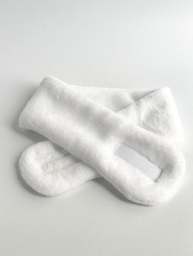 КОСМЕТИЧЕСКАЯ РЕЗЬБА ДЛЯ ВОЛОС, ПЛЮШЕВАЯ, НА ЗАЛИВКЕ, БЕЛАЯ ЧИЛА