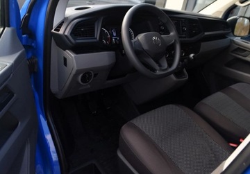 Volkswagen Caravelle T6 Transporter 2.0 TDI 150KM 2022 Volkswagen Transporter 9os_Hak_Zarejestrowany_ 2.0 Diesel 150KM, zdjęcie 16