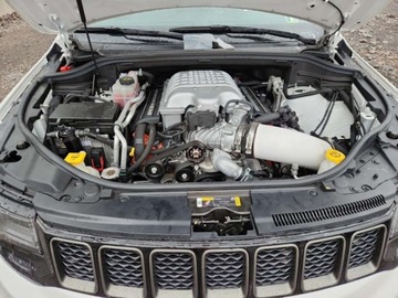 Jeep Grand Cherokee IV 2021 Jeep Grand Cherokee Trackhawk 2021 6.2l 6.2 Benzyna 707KM, zdjęcie 6