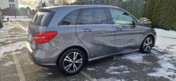 Mercedes Klasa B W246 Sports Tourer 180 BlueEFFICIENCY 122KM 2012 Mercedes B klasa 1.6B 122KM, Radar, Półskóra, Automat. Super Stan !, zdjęcie 1