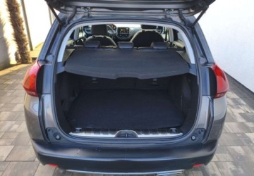 Peugeot 2008 I SUV Facelifting 1.2 PureTech 110KM 2019 Peugeot 2008 Peugeot 2008 PureTech 110 StopampStart EAT6 GT-Line Edition, zdjęcie 3