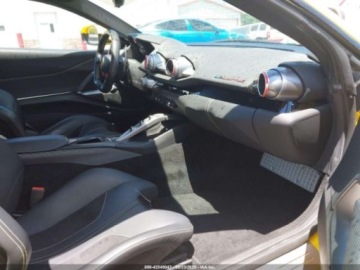 Ferrari 2018 Ferrari 812 Superfast 2018 6.5l 6.5 Benzyna 788KM, zdjęcie 9