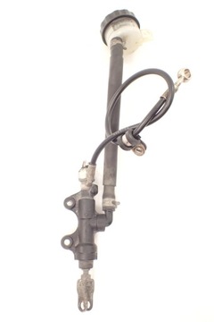 Triumph Tiger 955i Главный тормозной цилиндр заднего тормоза