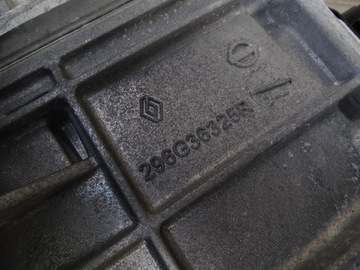 RENAULT MEGANE V 2023 E-TECH ЗАРЯДНОЕ УСТРОЙСТВО 296A04109R ОРИГИНАЛ