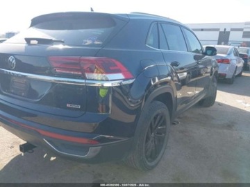 Volkswagen 2022 Volkswagen Atlas Cross Sport, 2022r., 4x4, 2.0L 2.0 Benzyna 235KM, zdjęcie 2
