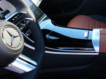 Mercedes GLC C254/X254 2025 MERCEDES-BENZ GLC 200 d 4-Matic AMG Line 2.0 (163KM) 2025, zdjęcie 7