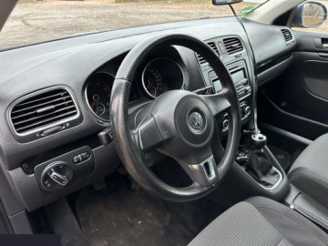 Volkswagen Golf VI Variant 1.2 TSI 105KM 2011 Volkswagen Golf Variant 1.2 benzyna 105KM 2011r, zdjęcie 19