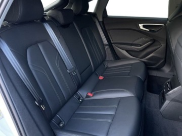 Audi A5 B10 Limousine 2.0 TFSI 204KM 2025 Audi A5 Limousine Reflektory LED Virtual Cockpit Ambiente Apple CarPlay Gw, zdjęcie 6