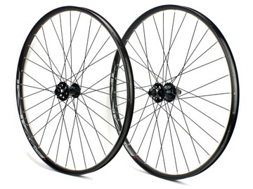 Koła 27,5 Rodi Tryp25 Novatec Micro Spline 15x110