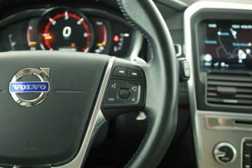Volvo XC60 I SUV Facelifting 2.0 D4 DRIVE-E 190KM 2016 Volvo XC60 D4, Salon Polska, 187 KM, Automat, zdjęcie 19