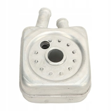 Маслоохладитель двигателя 068117021B Радиатор