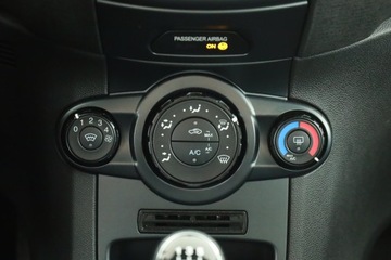 Ford Fiesta VII Hatchback 3d Facelifting 1.0 EcoBoost 100KM 2017 Ford Fiesta 1.0 EcoBoost, Salon Polska, zdjęcie 10