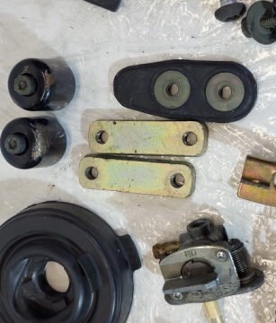 Болты для разборки Yamaha Fazer FZS 600 1998-2003r