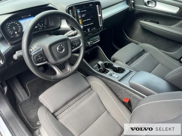 Volvo XC40 Crossover Facelifting 2.0 B4 197KM 2022 Volvo XC 40 SalonPL B4B AWD Momentum Pro LED Tempo, zdjęcie 9