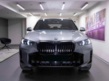 BMW X5 G05 SUV Facelifting 3.0 30d 298KM 2025 BMW X5 xDrive30d Sport Suv 3.0 (298KM) 2025, zdjęcie 6
