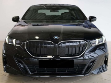BMW Seria 5 G90-91 2026 BMW Seria 5 520i Sport Sedan 2.0 (208KM) 2026, zdjęcie 1