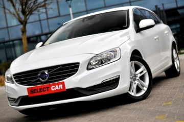 Volvo V60 I Kombi Facelifting 2.0 D2 DRIVE-E 120KM 2017 Volvo V60 LiFT Biała Perła 2,0 Diesel Ledy Navi