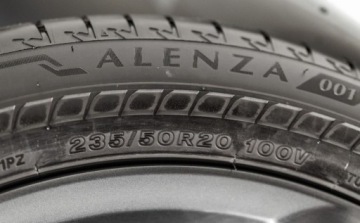 Lexus NX II SUV Facelifting 2.5 350h 243KM 2024 Lexus NX 350h Prestige AWD Design Tazuna 2.5 Hybryda 242KM, zdjęcie 15