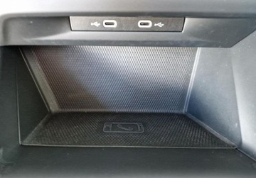 Volkswagen Golf VIII Variant 1.5 TSI 150KM 2022 Volkswagen Golf 1.5 Benzyna 150KM, zdjęcie 18