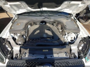 Mercedes GLC C253 2021 Mercedes-Benz GLC 300 4Matic 2021 2.0 Benzyna 255KM, zdjęcie 8