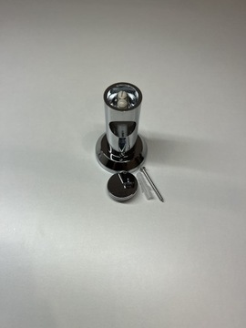 Настенный держатель для душевого гарнитура со штангой Loge 22 мм (Denis 10)