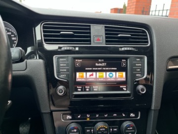 Volkswagen Golf VII Hatchback 3d 1.4 TSI BlueMotion Technology 150KM 2016 Volkswagen Golf 1.4 benzyna 150 KM zarejestrowany w PL zadbany mozliwa, zdjęcie 10