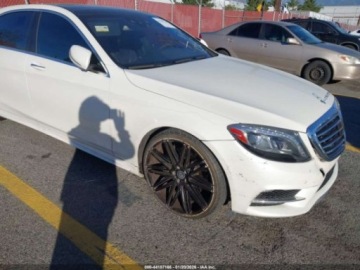 Mercedes Klasa S W222 2015 Mercedes-Benz Klasa S 550 2015 4.7 Benzyna 449KM, zdjęcie 9